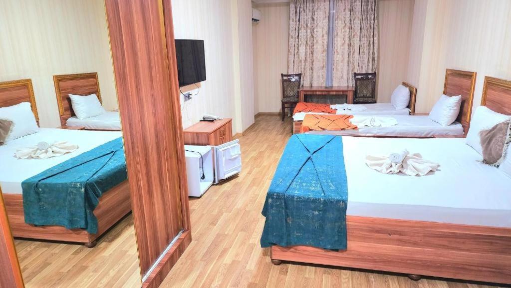 Global Express Hotel Баку Екстериор снимка