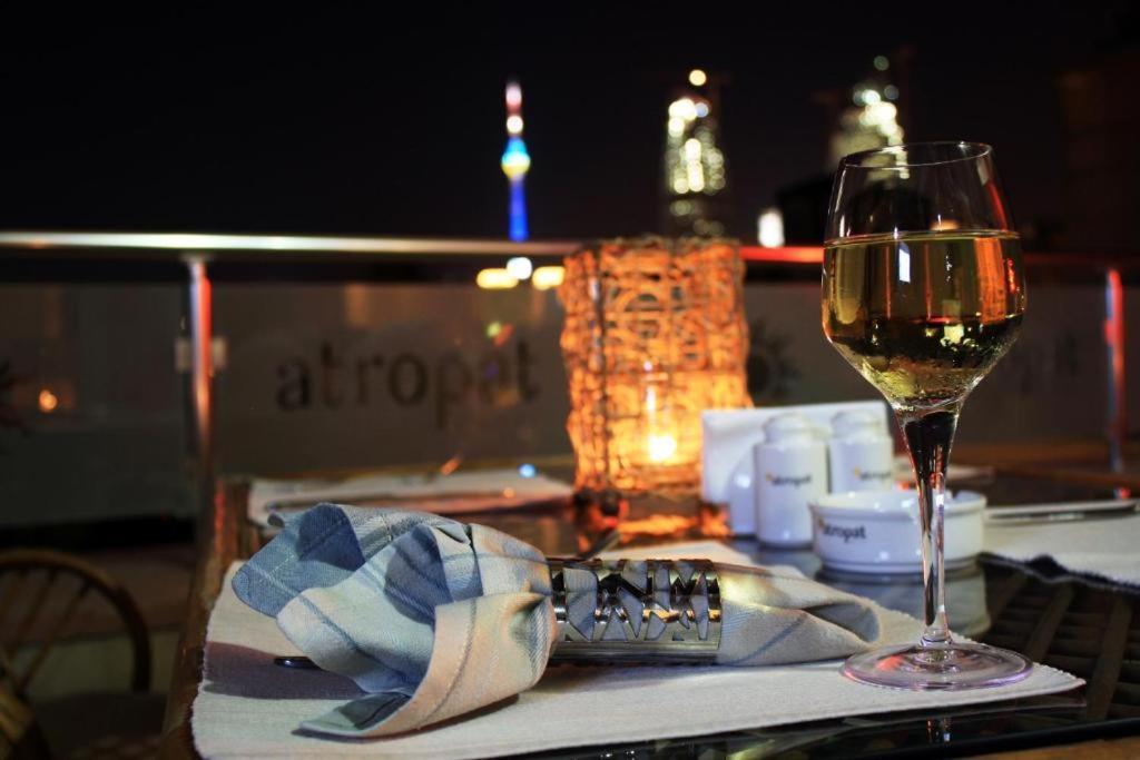 Global Express Hotel Баку Екстериор снимка