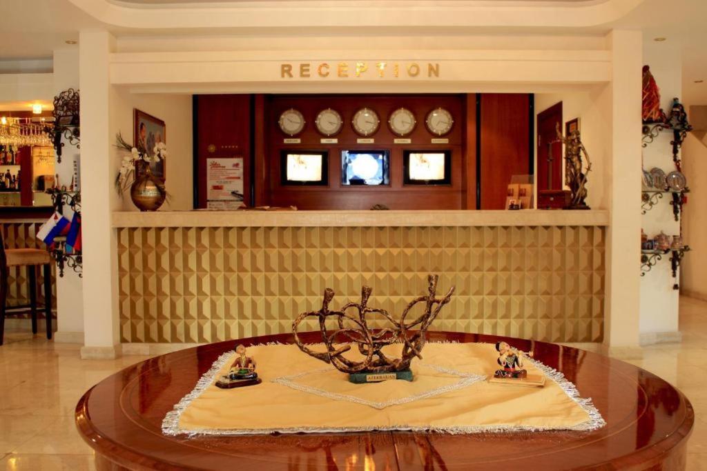 Global Express Hotel Баку Екстериор снимка